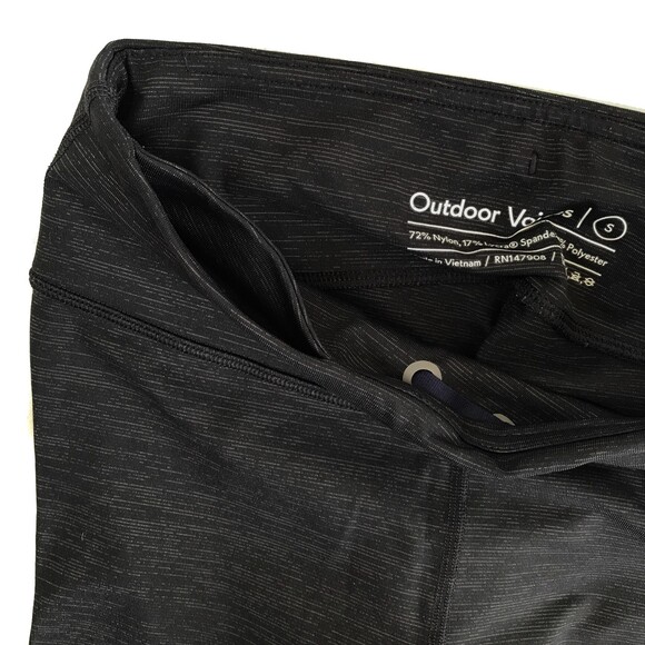 SOLD  Outdoor Voices Techsweat Flex Crop 3/4 Leggings Small Heather Black Pocket - Picture 4 of 9